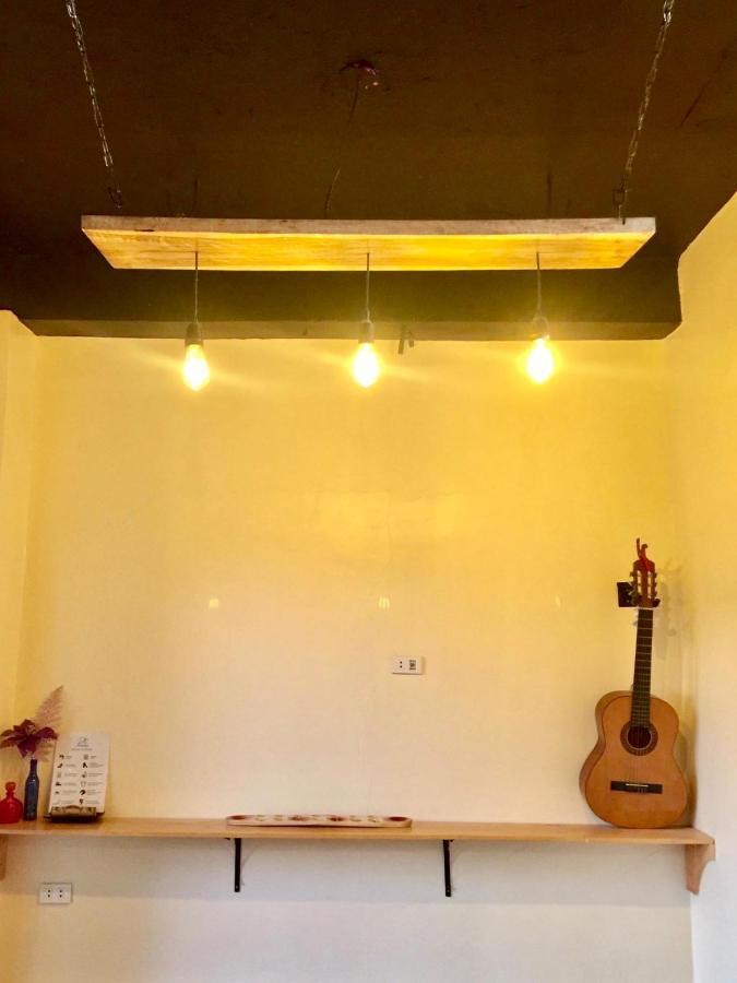 Location One Eighty Acomodação com café da manhã Bangcusay Exterior foto